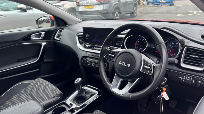 Kia Xceed 1.0T GDi ISG Connect 5dr Petrol Hatchback